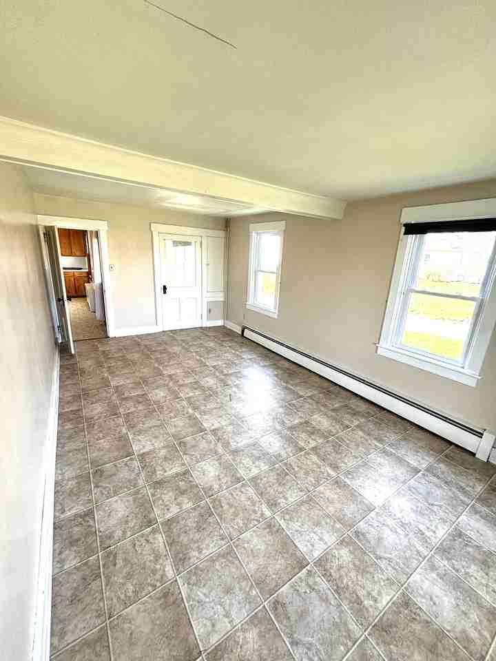 2820 Stumptown Rd - Photo 6 of 21