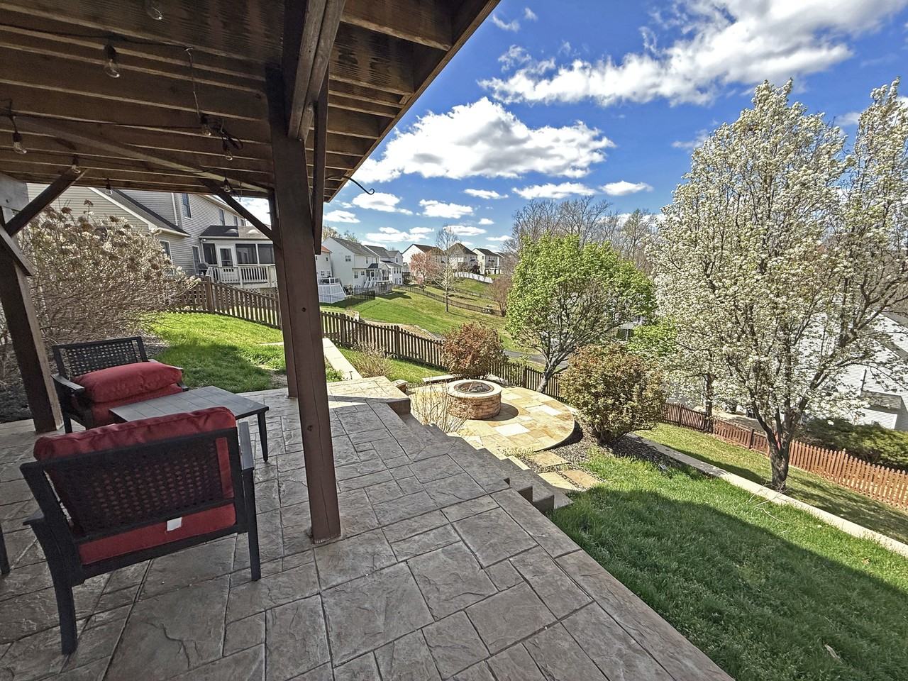 99 Brush Everard Ct #NA - Photo 4 of 50