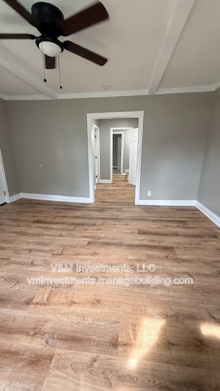 522 Oak St - Photo 2 of 26