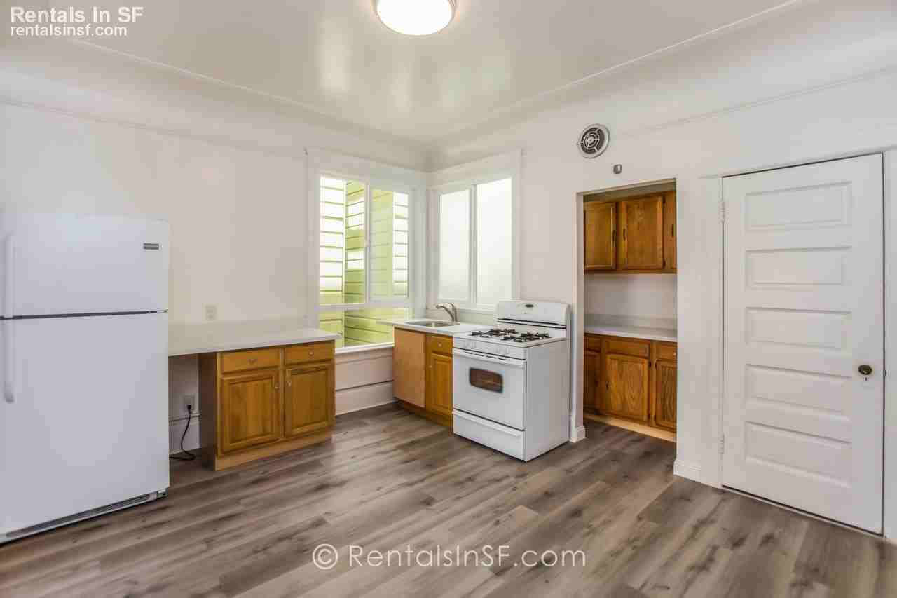 1343 Grove St #A - Photo 2 of 15