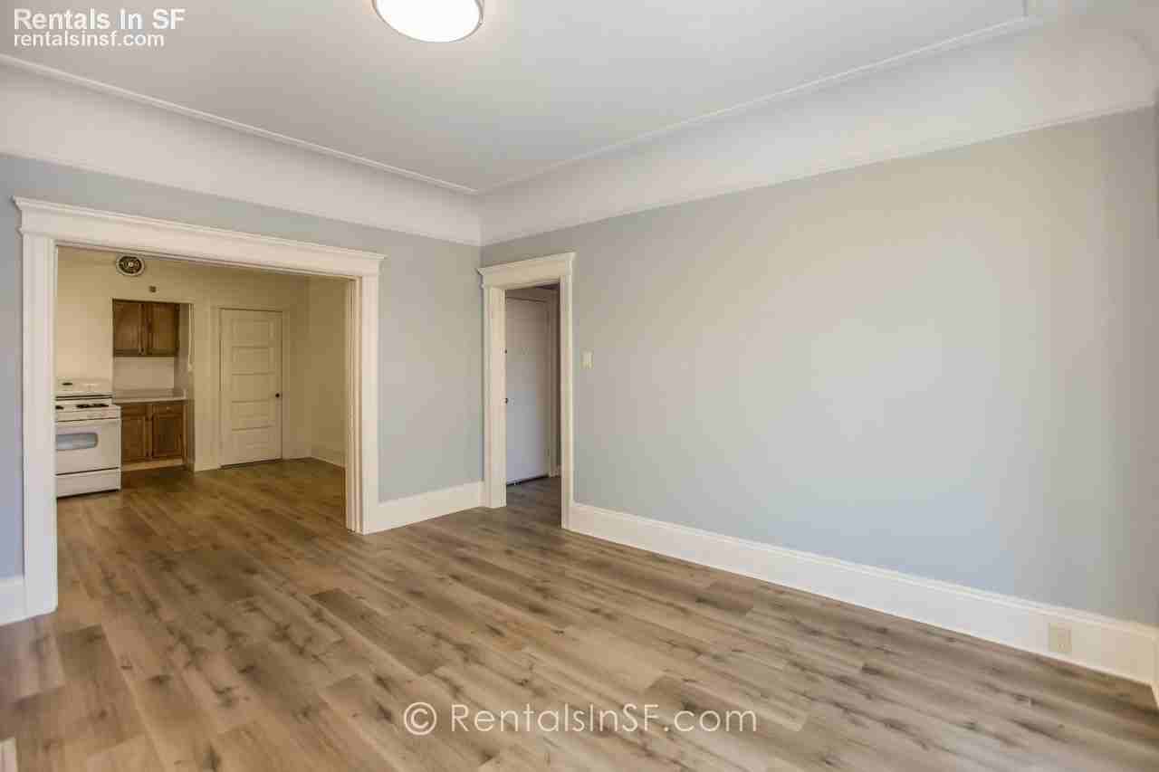 1343 Grove St #A - Photo 6 of 15