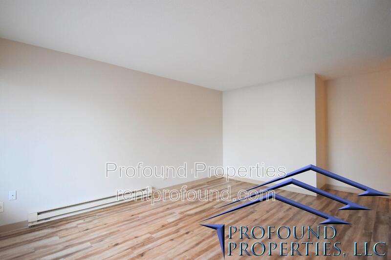 706 Ne 99th Ave - Photo 7 of 13
