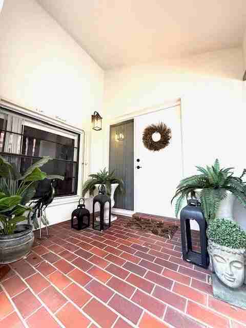 665 Deer Creek Hollows Cir - Photo 4 of 40