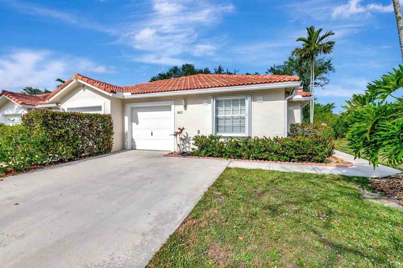 14211 W La Sedona Cir - Photo 4 of 36