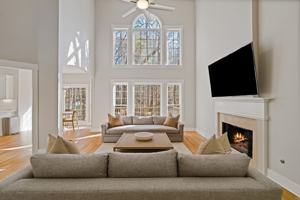 featured image of 3627 Chestnut Dr #NA