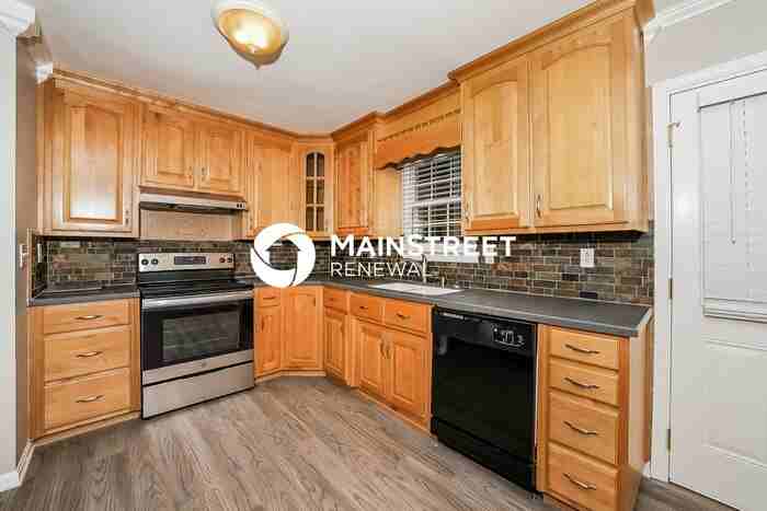 1516 Highland Dr - Photo 6 of 17