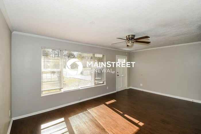 2248 Patou Dr - Photo 3 of 16