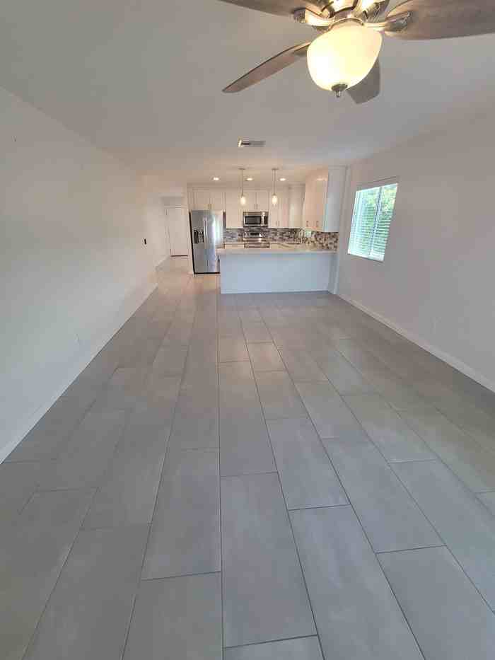 1225 E Cholla St - Photo 6 of 17