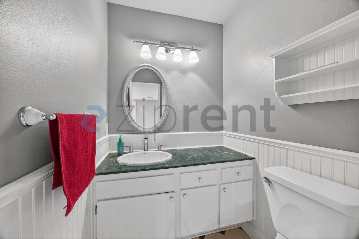 1665 Hawk Ridge Pl - Photo 7 of 26