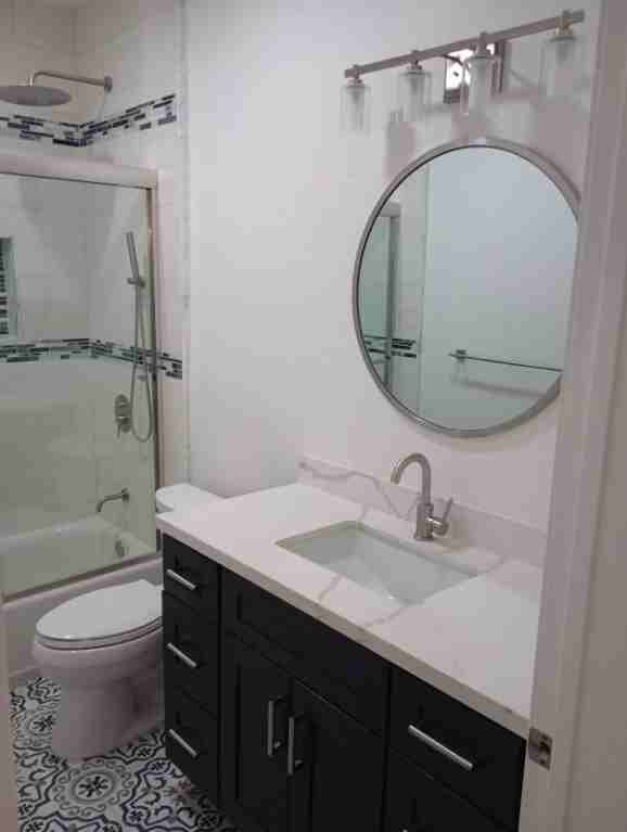 907 N D St - Photo 4 of 20