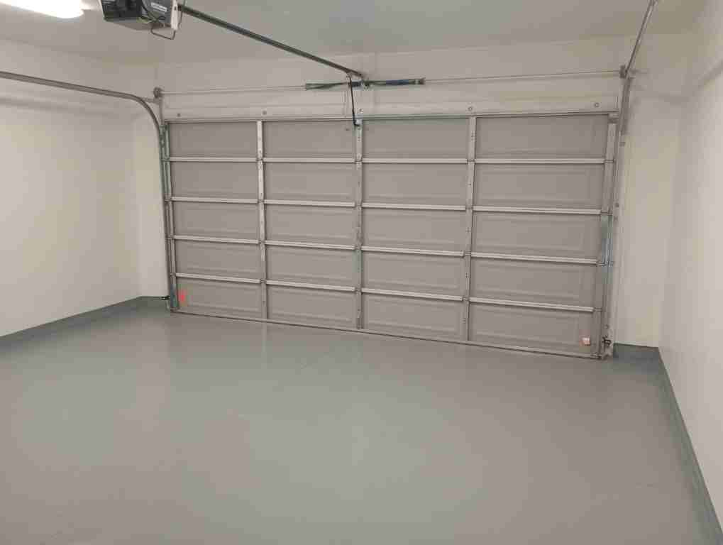 907 N D St - Photo 7 of 20