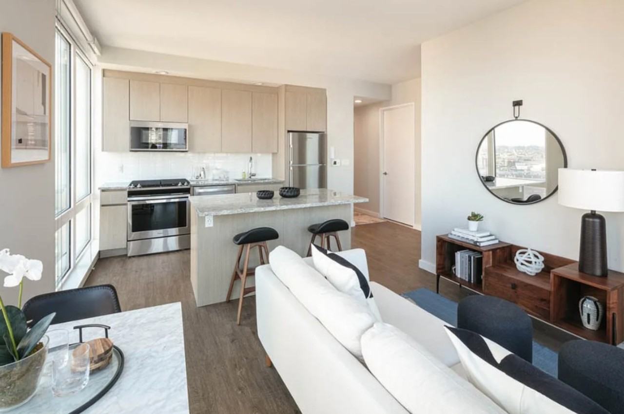 22-44 Jackson Avenue #821 - Photo 7 of 20