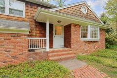 18 Skyline Dr - Photo 1 of 1