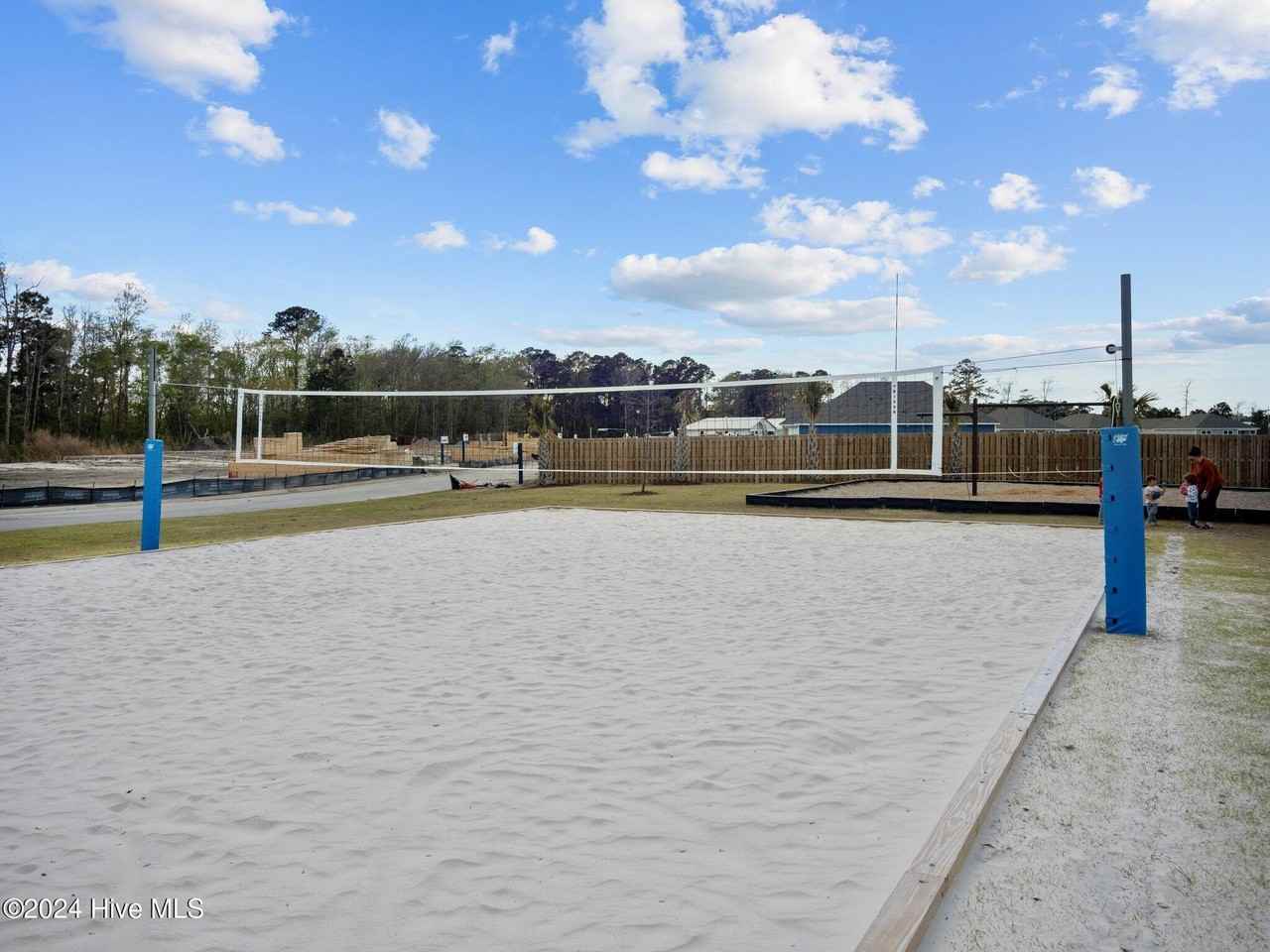 338 Edgewater Way - Photo 5 of 43