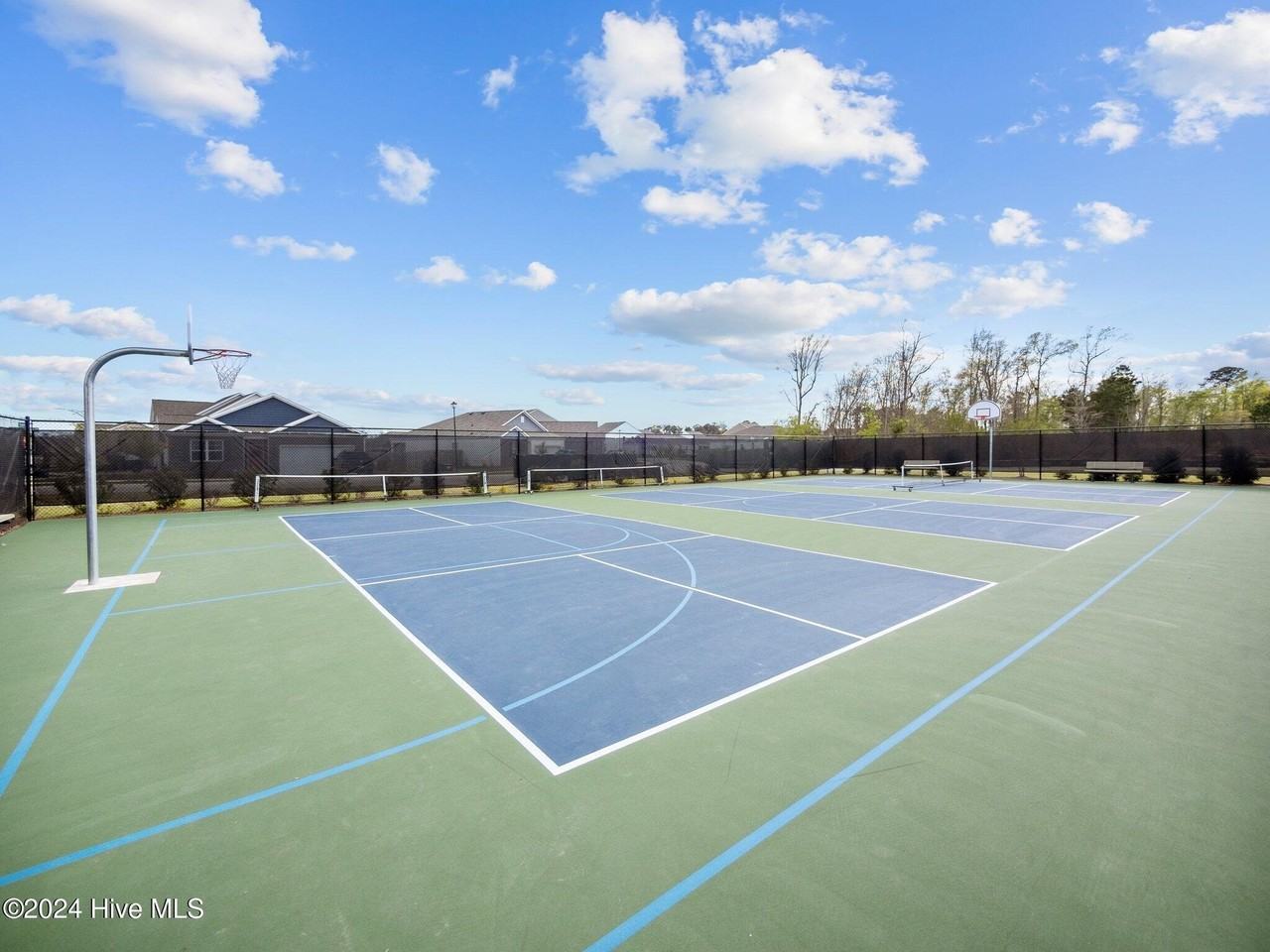 338 Edgewater Way - Photo 6 of 43