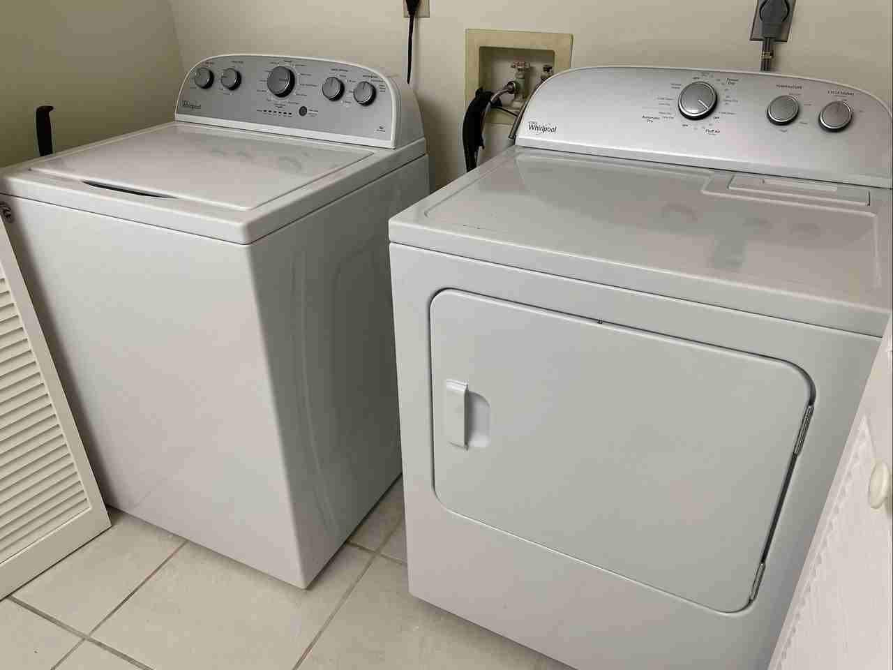 11674 Pointe Circle Dr #1 - Photo 3 of 19