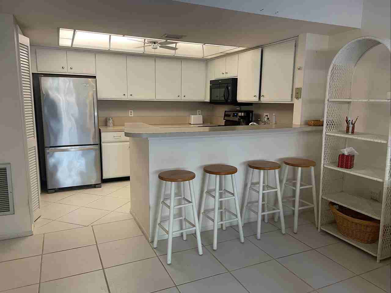 11674 Pointe Circle Dr #1 - Photo 6 of 19