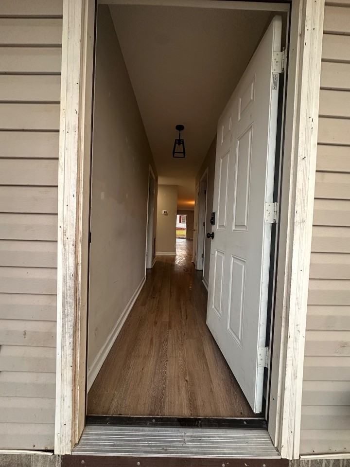 901 Tate Dr - Photo 2 of 7