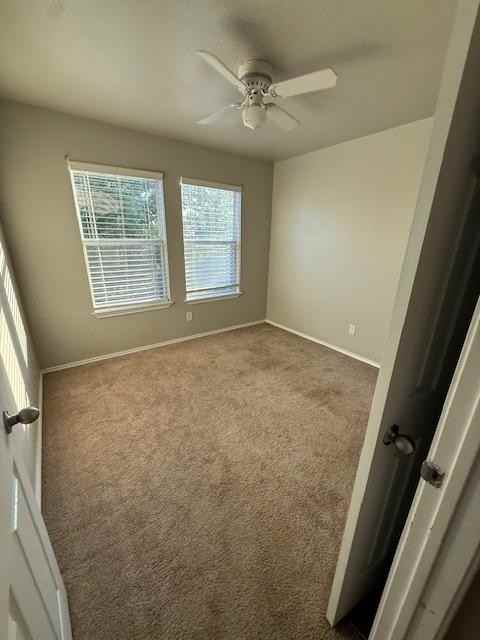 702 Claremont Parkway - Photo 7 of 10