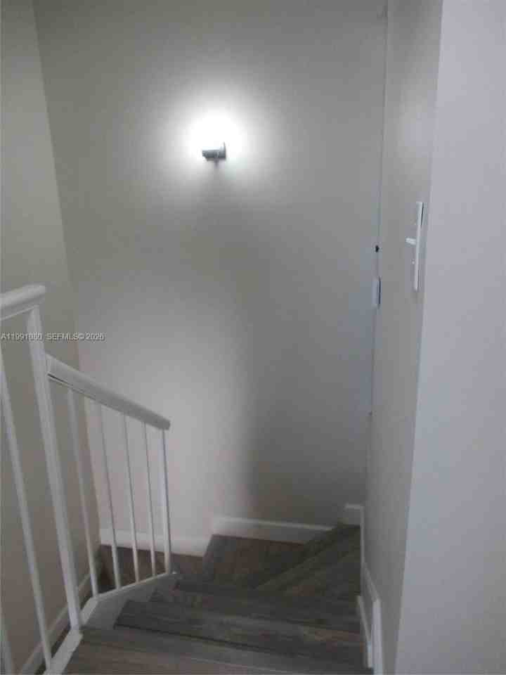 6825 Sw 45th Ln - Photo 7 of 11