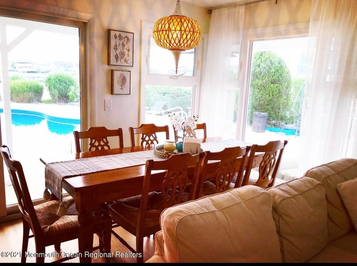 362 Venice Dr - Photo 5 of 13