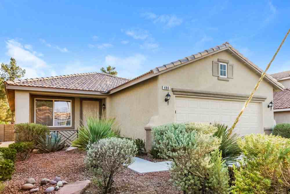 486 Kirkstone Way - Photo 3 of 16