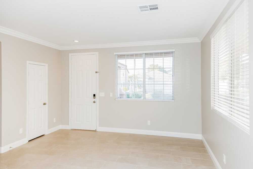 486 Kirkstone Way - Photo 5 of 16