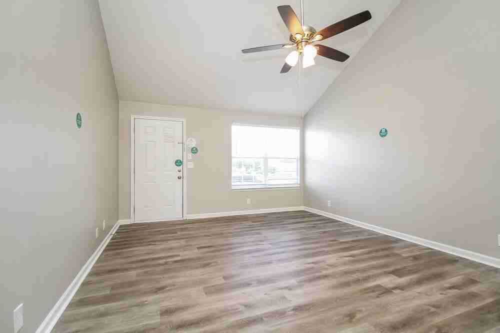 2644 Dakota Way - Photo 3 of 16