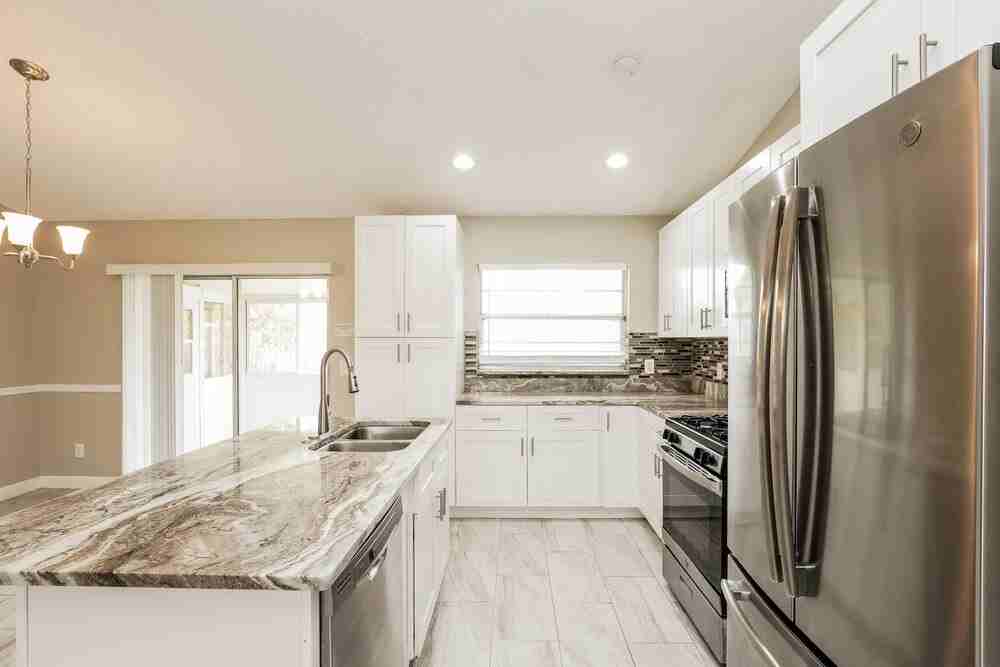 2767 Muscatello St - Photo 7 of 16