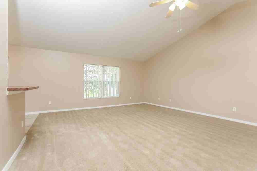 203 Southern Breeze Dr - Photo 3 of 16