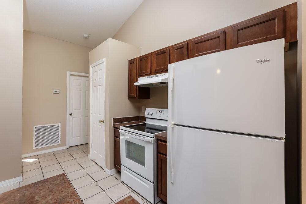 203 Southern Breeze Dr - Photo 6 of 16