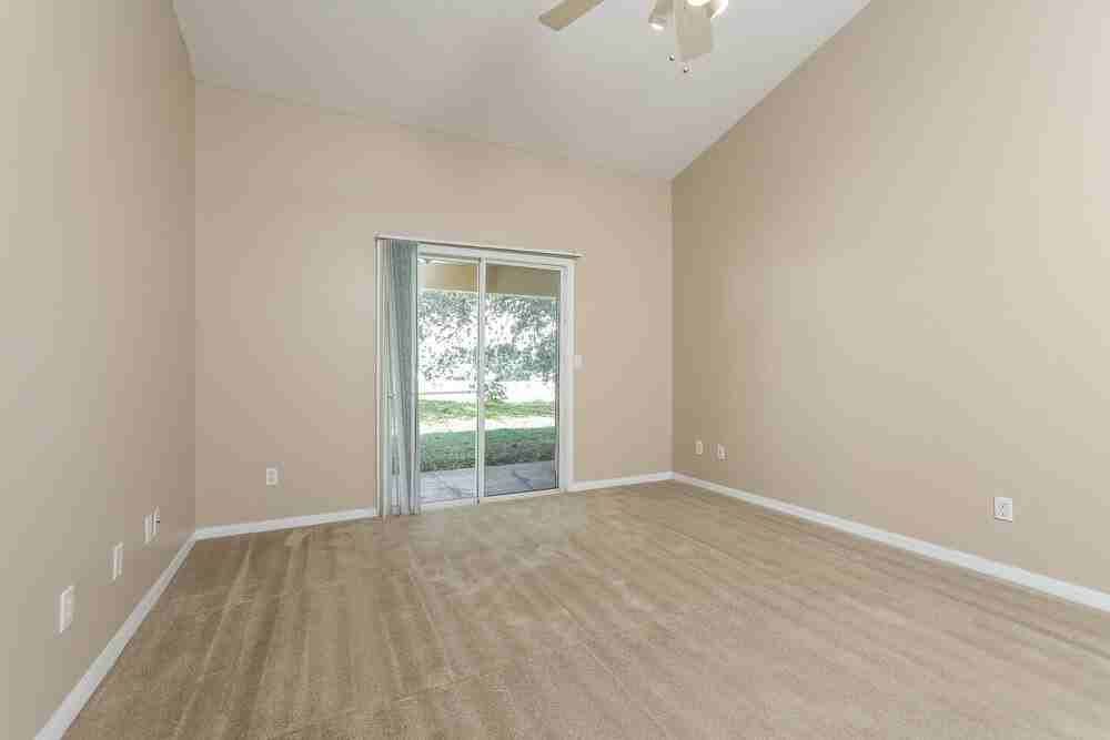 203 Southern Breeze Dr - Photo 7 of 16