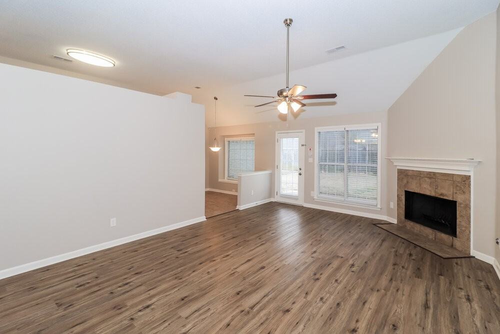 1531 Carlton Ridge Dr - Photo 5 of 17