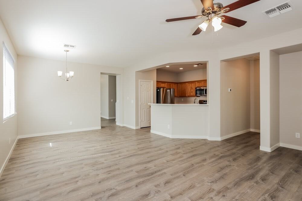 3844 W Ranier Ct - Photo 7 of 17