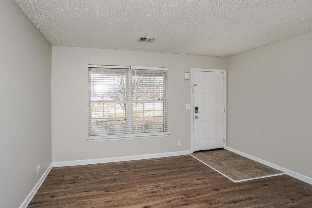 5510 Littleridge Dr - Photo 6 of 16