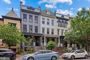 featured image of 1116 Monroe St Nw #1