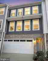 featured image of 4102 Bolton Ct