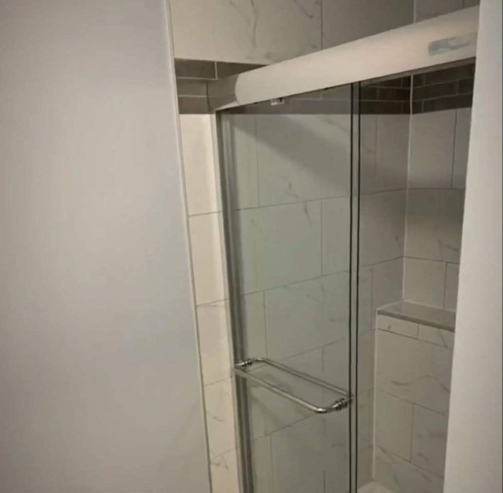 303 Bell St - Photo 7 of 7