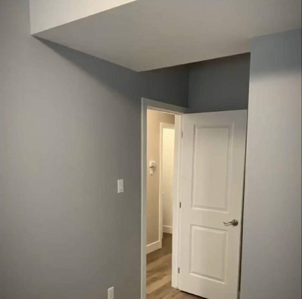 303 Bell St - Photo 3 of 7