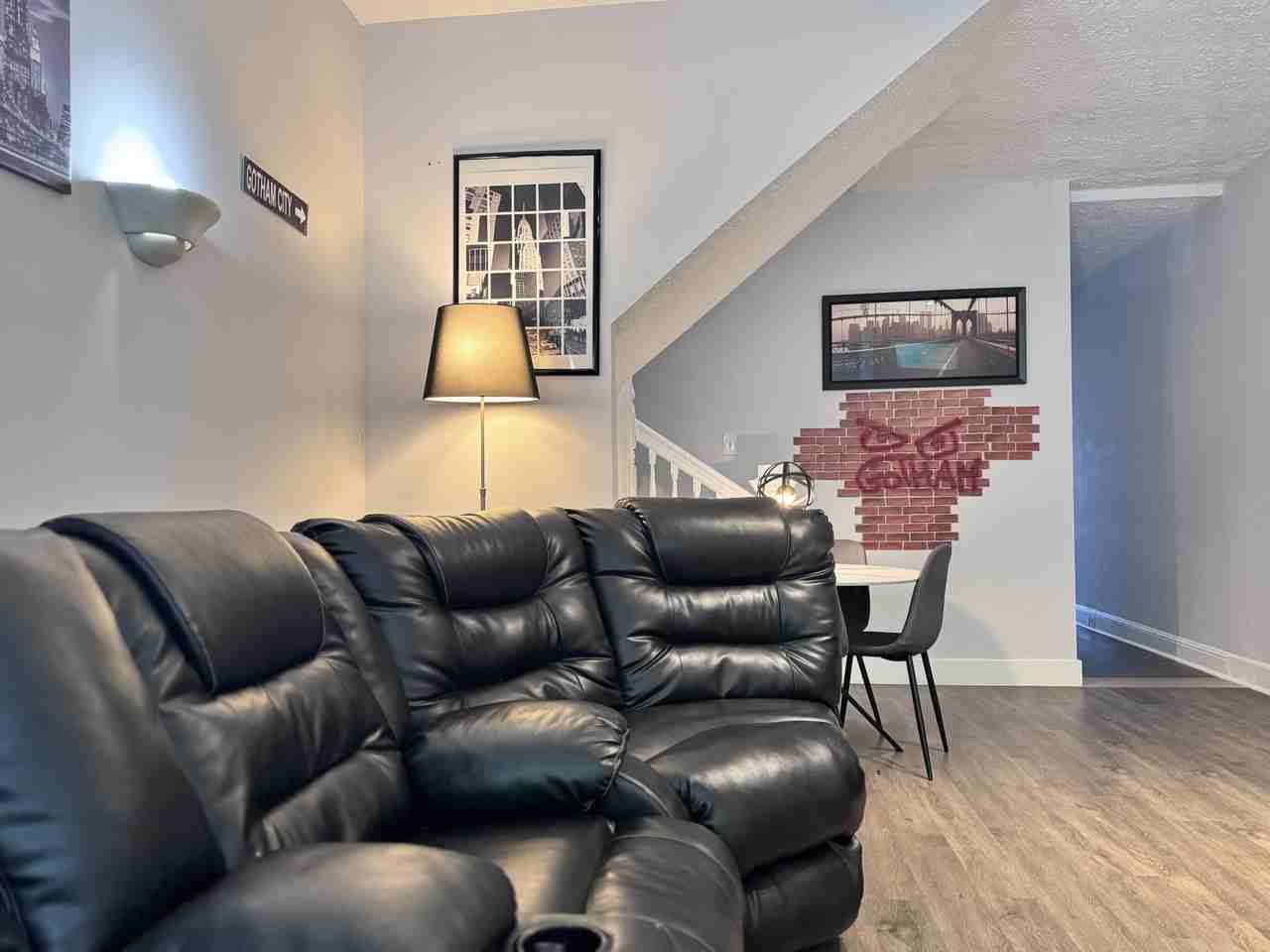 2720 Maryland Avenue - 101Maryland 3 #101 - Photo 6 of 12