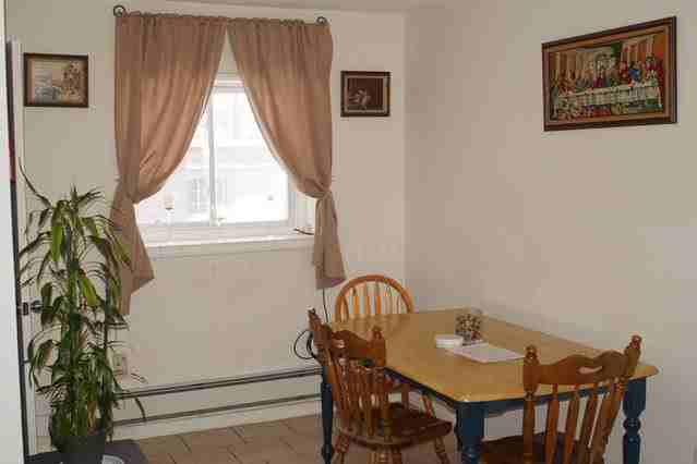 415 Pie Xii Street ##0 - Photo 3 of 4