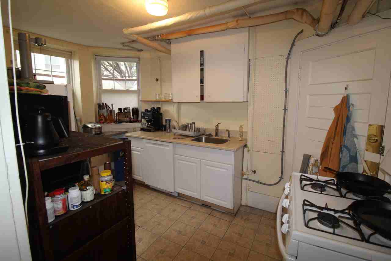 Concord Ave #19 - Photo 2 of 7