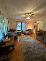 featured image of 421 Schuyler St #1stFL