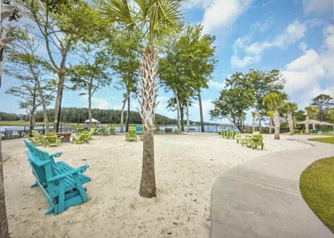 1533 Coastal Cove Ln - Photo 6 of 9