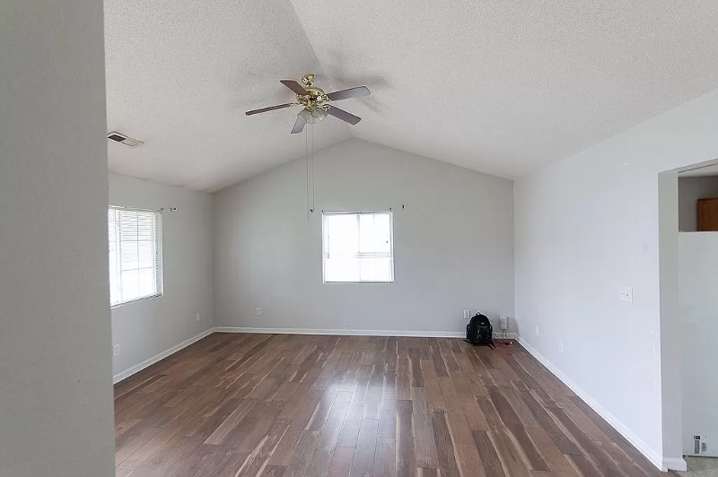 3905 Shepway Loop - Photo 3 of 14