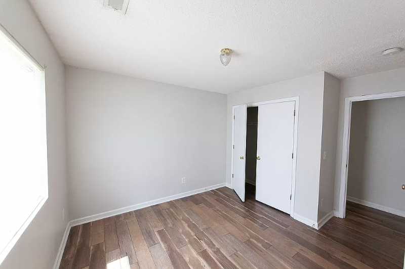 3905 Shepway Loop - Photo 7 of 14