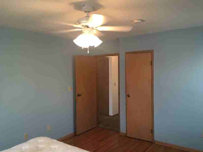 903 Oakdale Ave - Photo 5 of 9