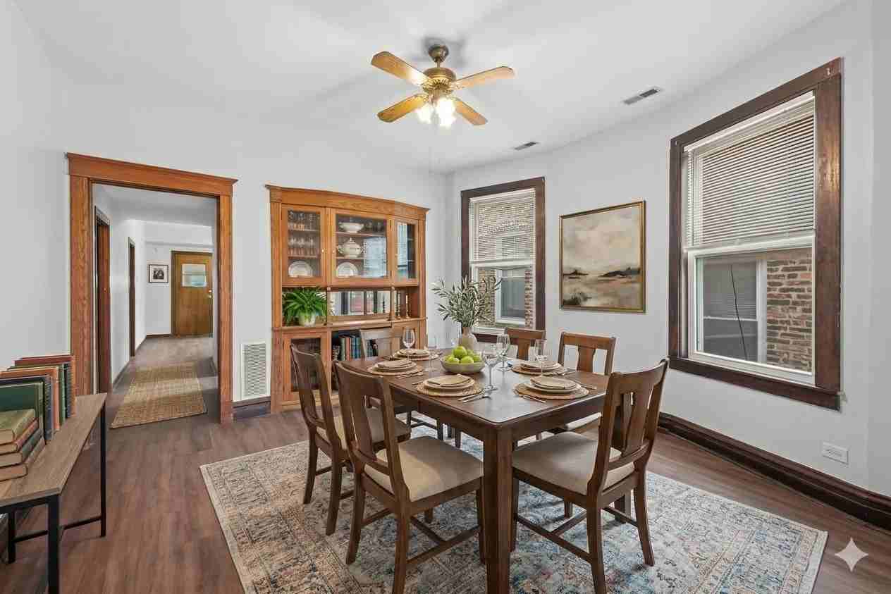 879 N Richmond St #2 - Photo 7 of 14