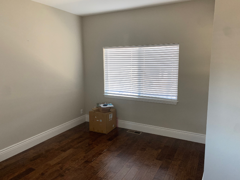 430 Jerome St - Photo 2 of 8