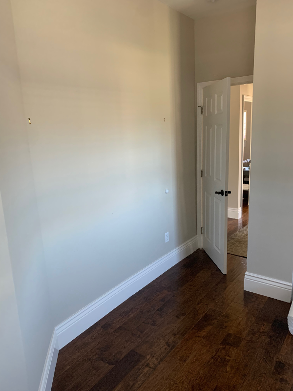 430 Jerome St - Photo 3 of 8